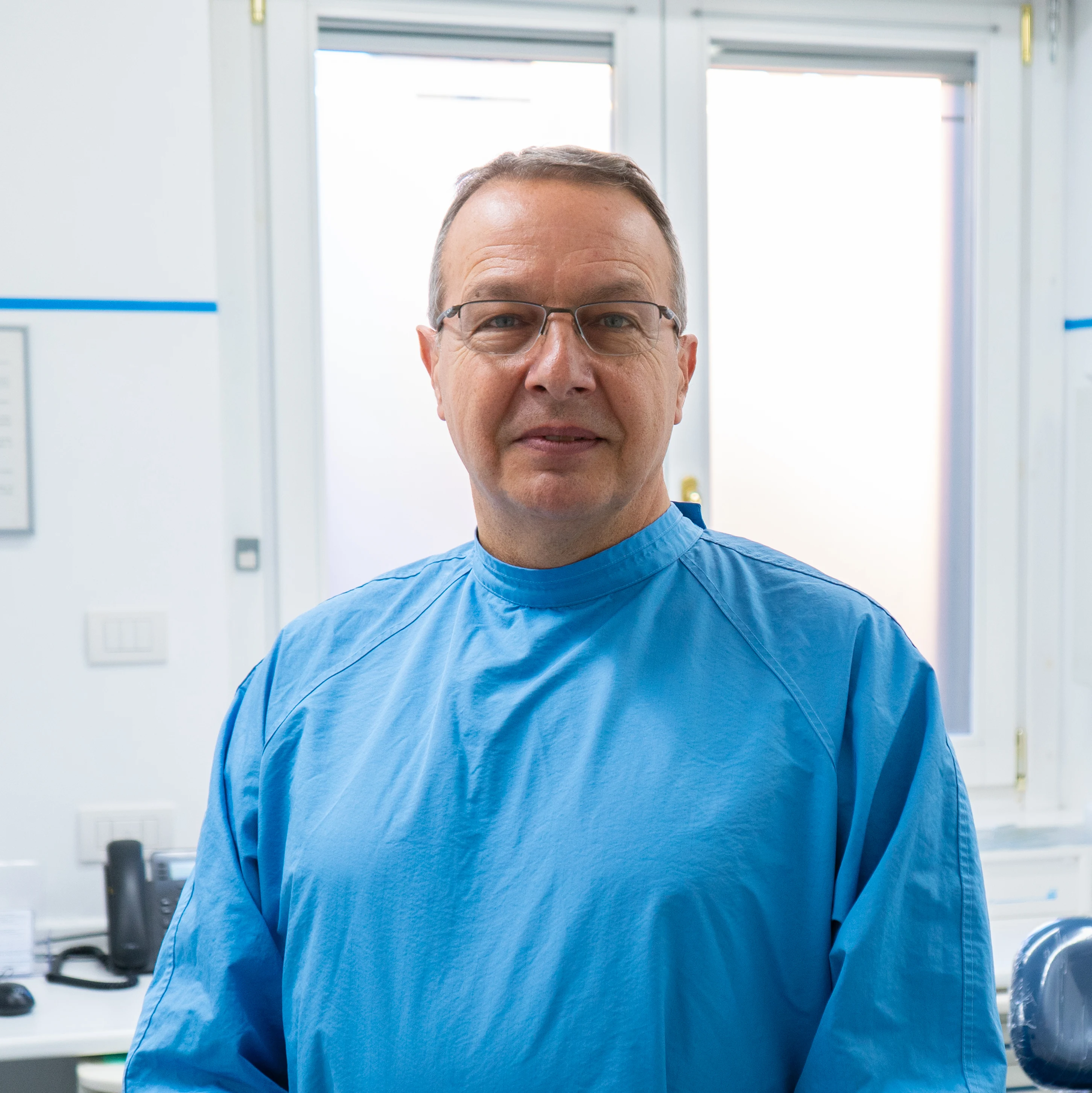 Dr. Andrea Bascialla, dentista a Tradate